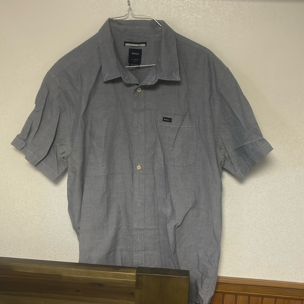 RVCA Men's Button Up Size XL